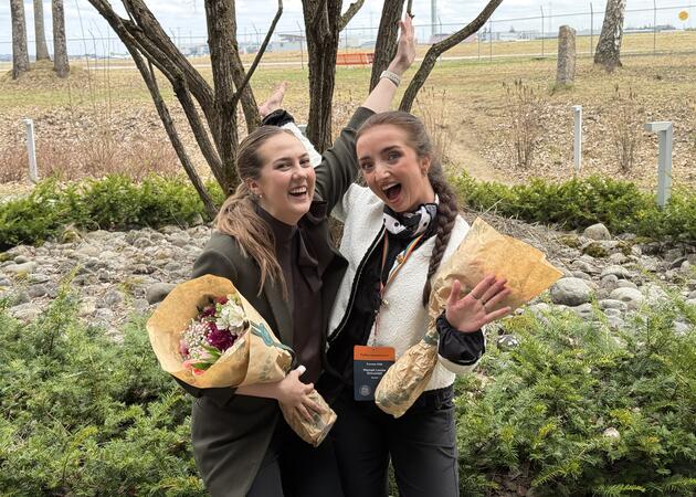 Fra juni skal Martine Kjenslie Lund og Hannah Louise Schulstad lede omkring 14 000 sykepleierstudenter som tillitsvalgte. 