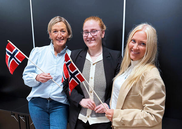 Janka Ekrem Holstad, Gro Lillebø og Martine Bratberg Sand.