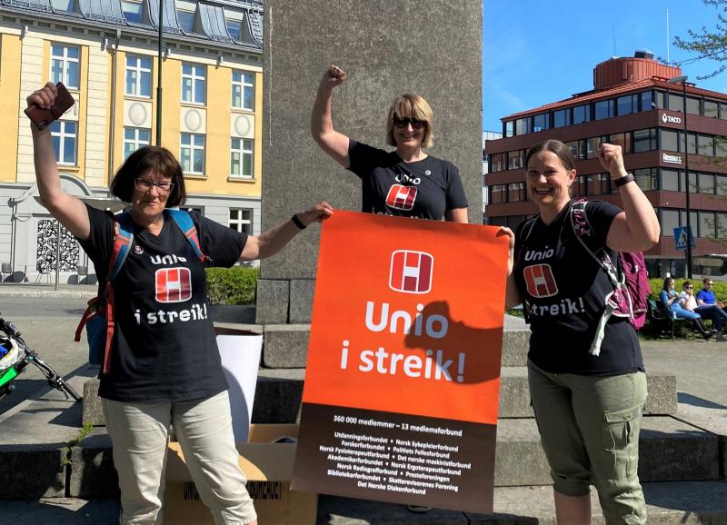 Lena Røsæg Olsen, Mai-Britt Martinsen, Monica Fyhn Sørensen