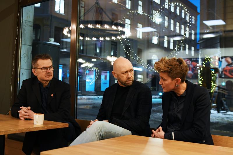 Johannes Heggland, Rune Hallingstad og Kjersti Klouman Høiner