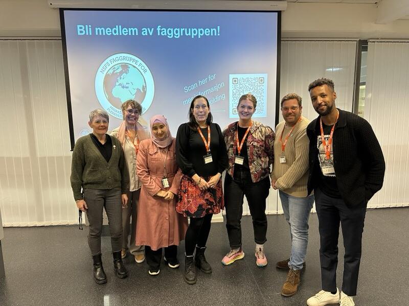 Alle innledere på fagdagen; Gunhild Thunem, Janita Flem Tomren, Safaa Hasan, Ragnhild Storstein Spilker, Mari Bakken Standnes, Gjermund Øysteinsson Moe og Warsame Ali