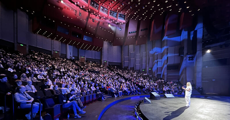 Lill Sverresdatter Larsen i Grieghallen