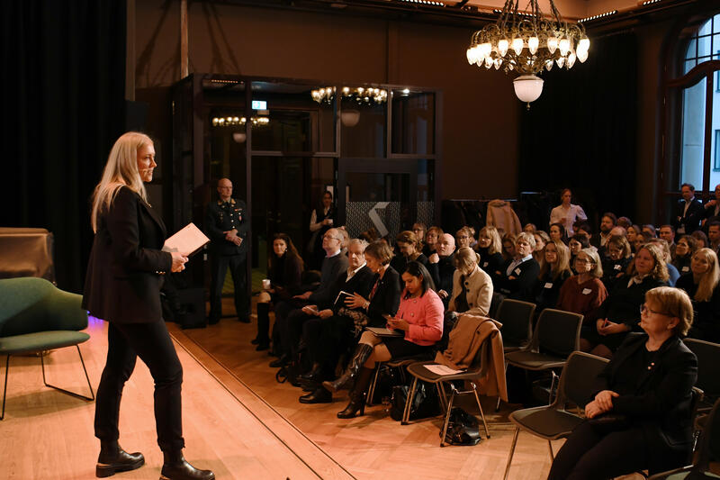 Lill Sverresdatter Larsen 