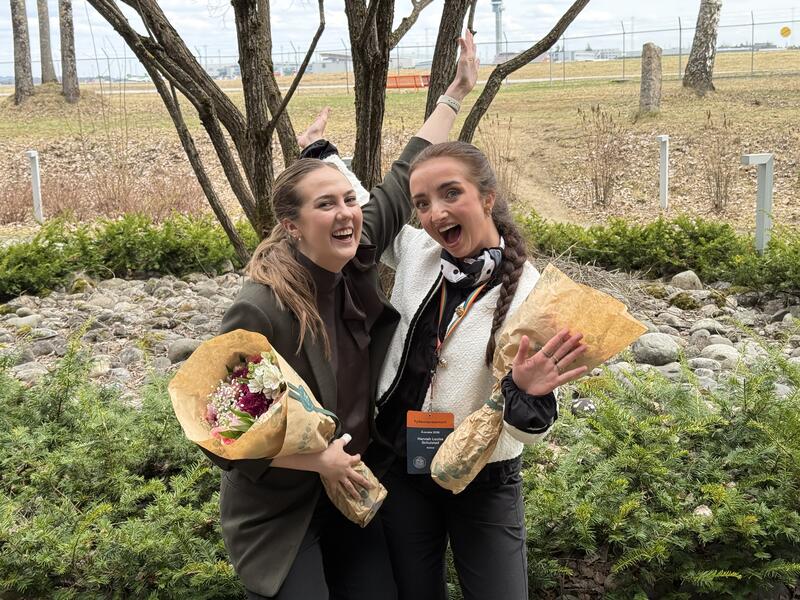 Fra juni skal Martine Kjenslie Lund og Hannah Louise Schulstad lede omkring 14 000 sykepleierstudenter som tillitsvalgte. 