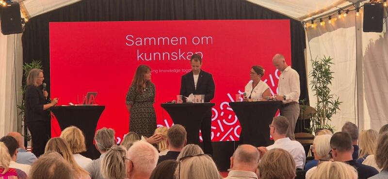 Paneldebatt