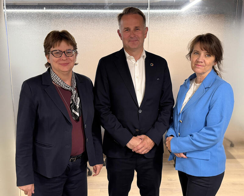 Kari Tangen, Mats Ruland og Anne Kari Bratten