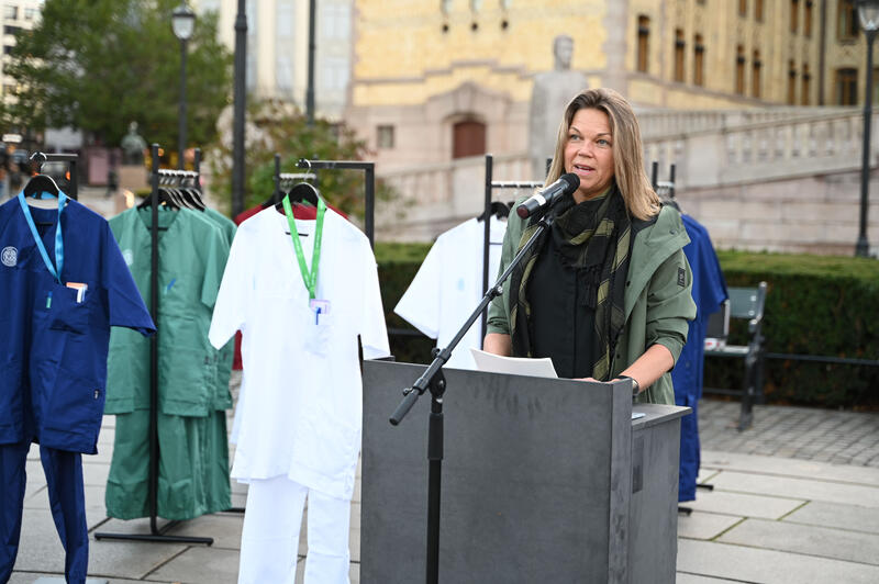 Kaja Flatøy sykepleier holdt appel foran Stortinget
