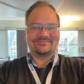 Profile picture for user 1702759